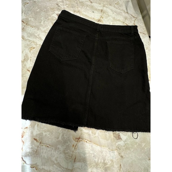 Boohoo front Asymmetrical waist  black denim skirt size‎ 10 - Picture 2 of 6